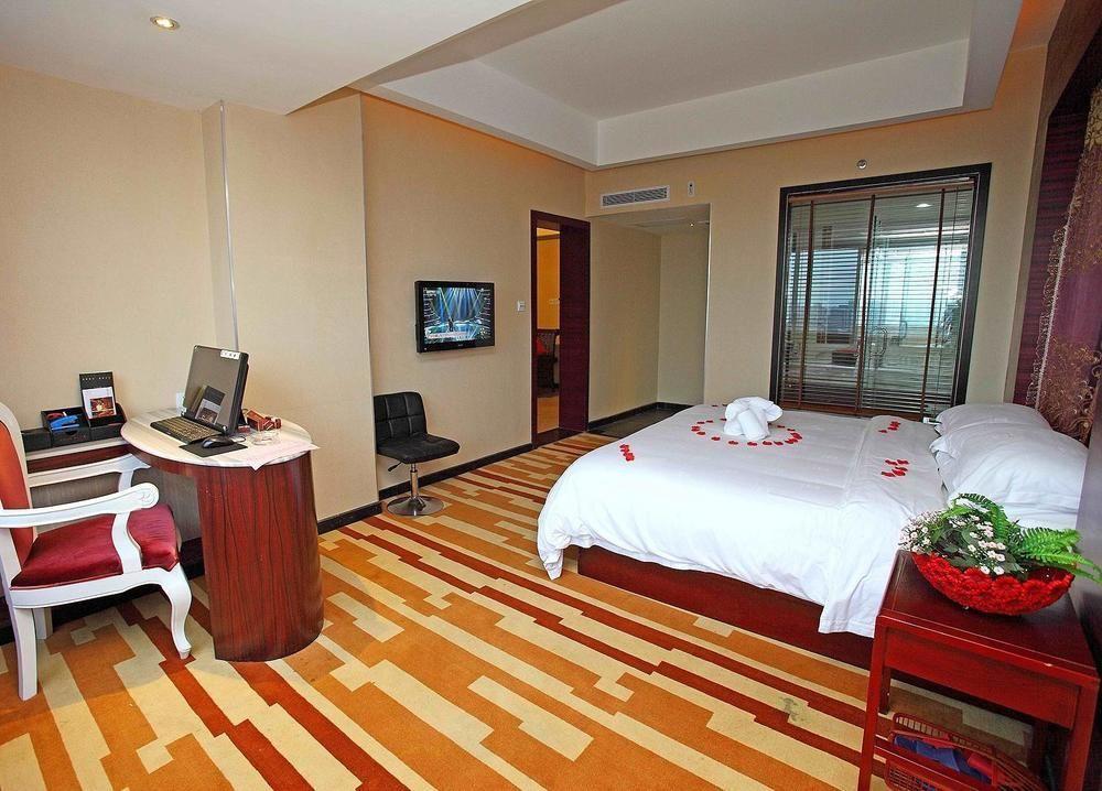 Huangma Holiday Hotel Haikou  Exterior foto