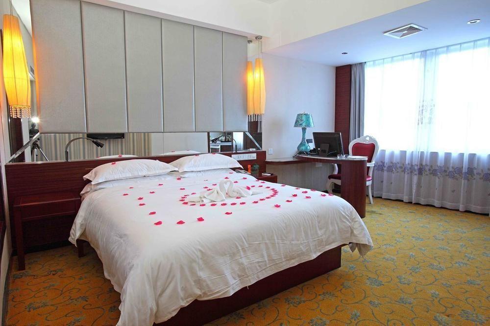 Huangma Holiday Hotel Haikou  Exterior foto